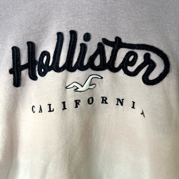 Hollister hoodie size LG (WOMENS) NOT TO BE CONFUSED WITH UNISEX LG. - Picture 3 of 5